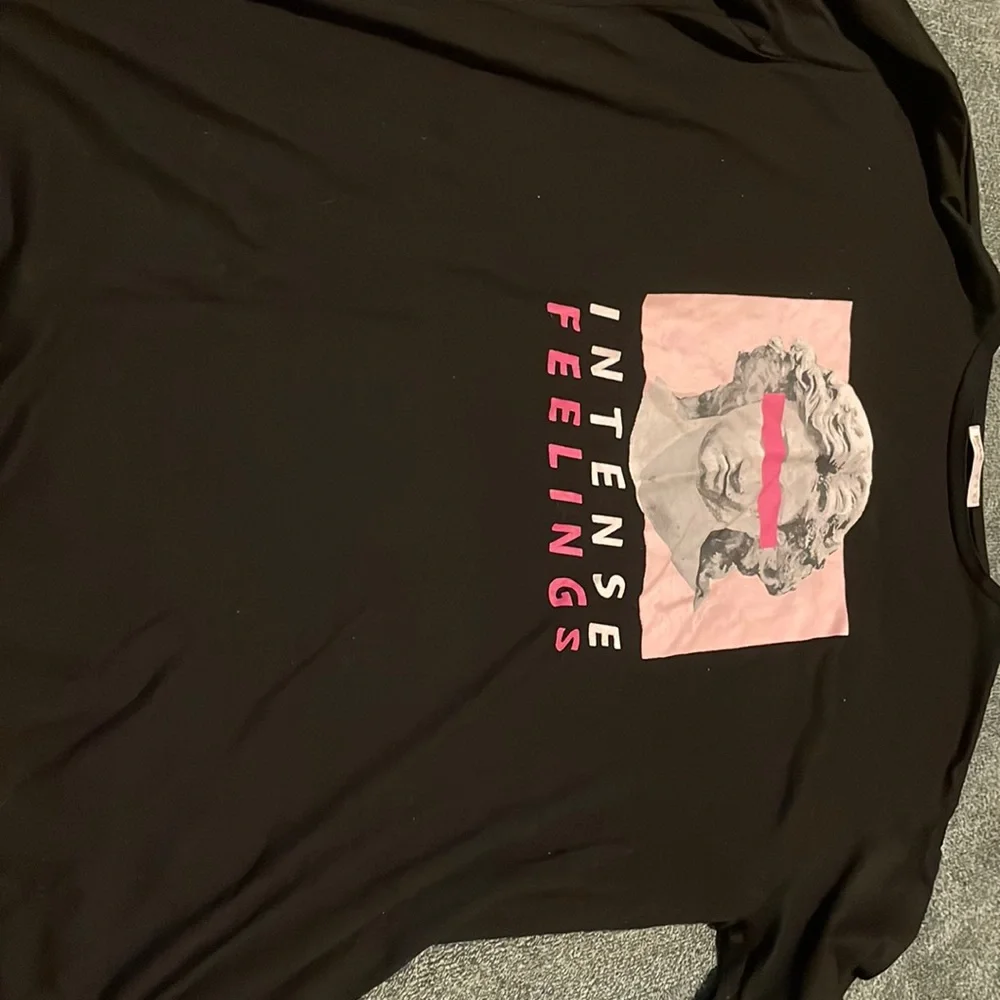 Shirt - Picture 1 of 1